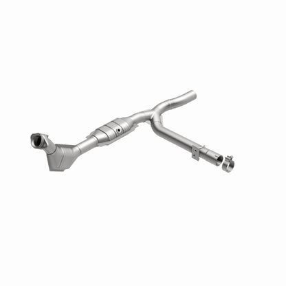 MagnaFlow Ford HM Grade Federal / EPA Compliant Direct-Fit Catalytic Converter 93395 360 Degree Image Set