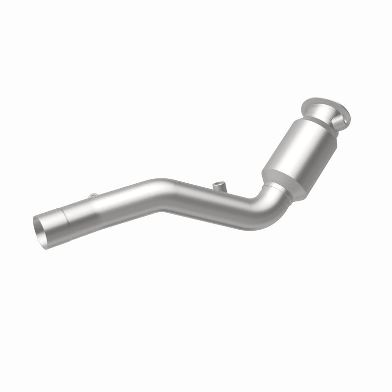 MagnaFlow BMW OEM Grade Federal / EPA Compliant Direct-Fit Catalytic Converter 52930 360 Degree Image Set