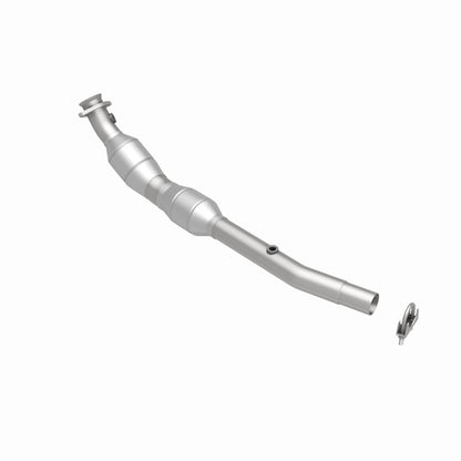 MagnaFlow Land Rover Range Rover HM Grade Federal / EPA Compliant Direct-Fit Catalytic Converter 24498 360 Degree Image Set