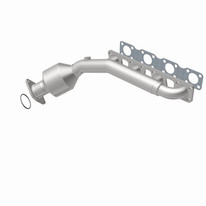 MagnaFlow Infiniti OEM Grade Federal / EPA Compliant Manifold Catalytic Converter 52425 360 Degree Image Set