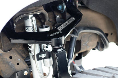 Cognito 20-24 Chevy/GMC Silv/Sierra 2500/3500 HD 2WD/4WD 7in Perf Lift Kit w/ Fox PSRR 2.0 Shocks 110-P1033 110-P1033 Photo - Close Up