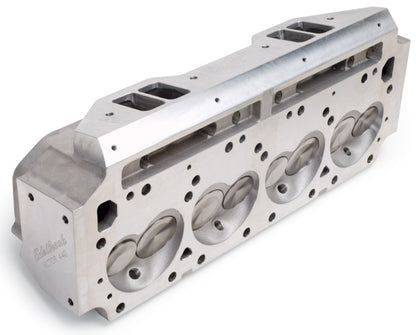 Edelbrock Big-Block Chrysler Victor B/Rb Heads w/ Valves 77929 77929 Photo - Unmounted