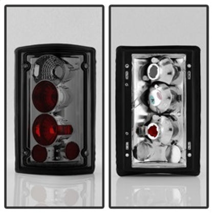 Spyder Ford Excursion 00-06/Econoline 150/250/350/450/550 95-06 Euro Tail Lights Smk ALT-YD-FEC00-SM 5002945 5002945 Photo - Unmounted