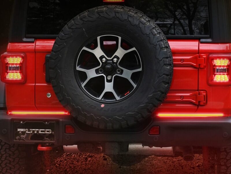 Putco 2019+ Ram 1500/Jeep Wrangler JK/JL 18in Red Split Blade LED Tailgate Light Bar (Pair) 92010-18 92010-18 Photo - Primary
