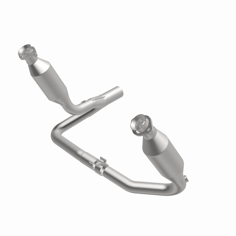 Magnaflow 2004 Dodge Dakota 3.7L Direct Fit Catalytic Converter 4651657 4651657 360 Degree Image Set