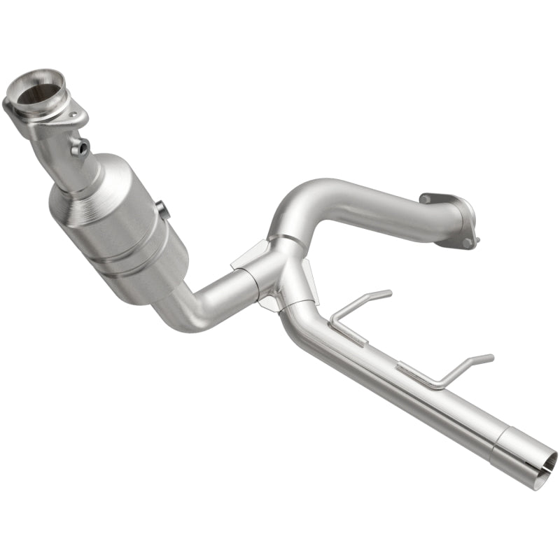 MagnaFlow OEM Grade Federal / EPA Compliant Direct-Fit Catalytic Converter 52418 Photo - Primary