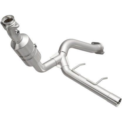 MagnaFlow OEM Grade Federal / EPA Compliant Direct-Fit Catalytic Converter 52418 Photo - Primary
