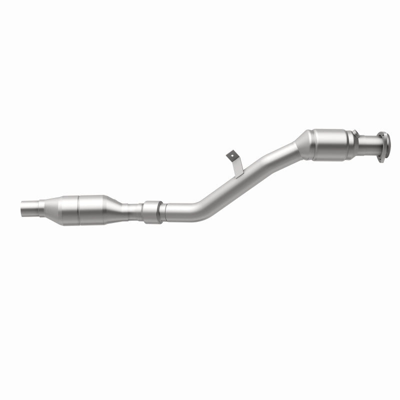 MagnaFlow California Grade CARB Compliant Direct-Fit Catalytic Converter 441096 360 Degree Image Set