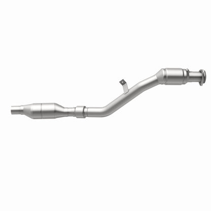 MagnaFlow California Grade CARB Compliant Direct-Fit Catalytic Converter 441096 360 Degree Image Set