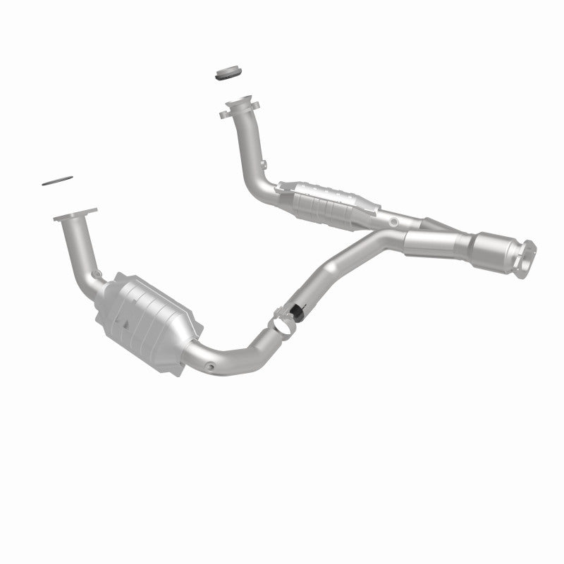 MagnaFlow HM Grade Federal / EPA Compliant Direct-Fit Catalytic Converter 93496 360 Degree Image Set