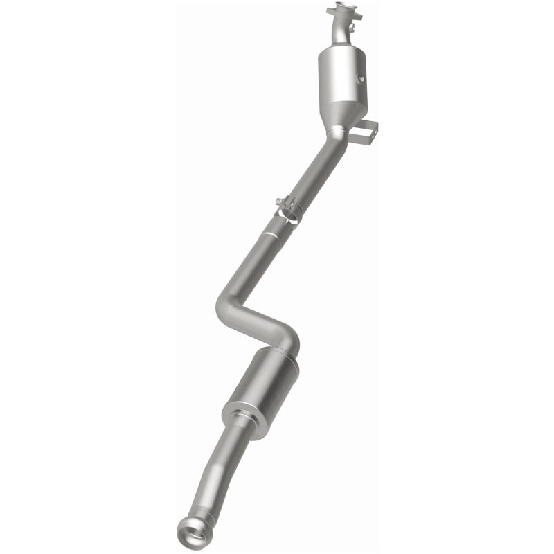 MagnaFlow Mercedes-Benz C300 OEM Grade Federal / EPA Compliant Direct-Fit Catalytic Converter 21-497 Photo - out of package