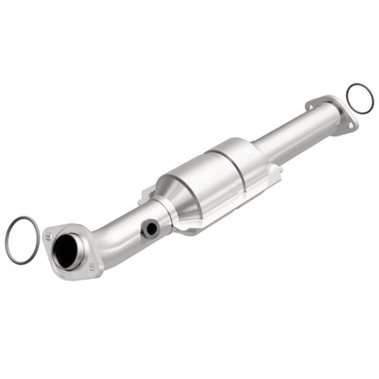 MagnaFlow Toyota Tacoma OEM Grade Federal / EPA Compliant Direct-Fit Catalytic Converter 49702 Photo - Primary