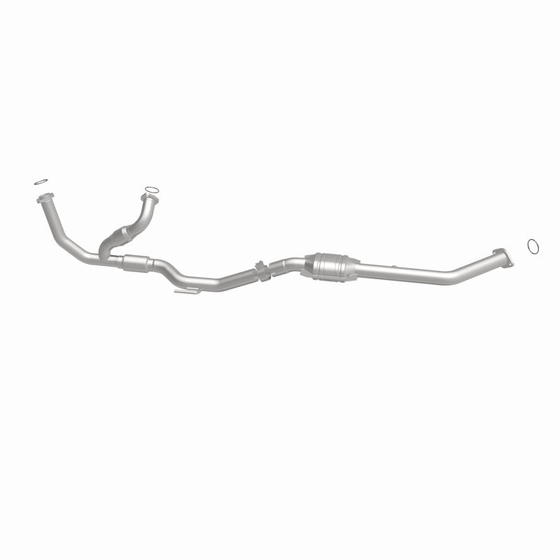 MagnaFlow Toyota Sienna HM Grade Federal / EPA Compliant Direct-Fit Catalytic Converter 23751 360 Degree Image Set