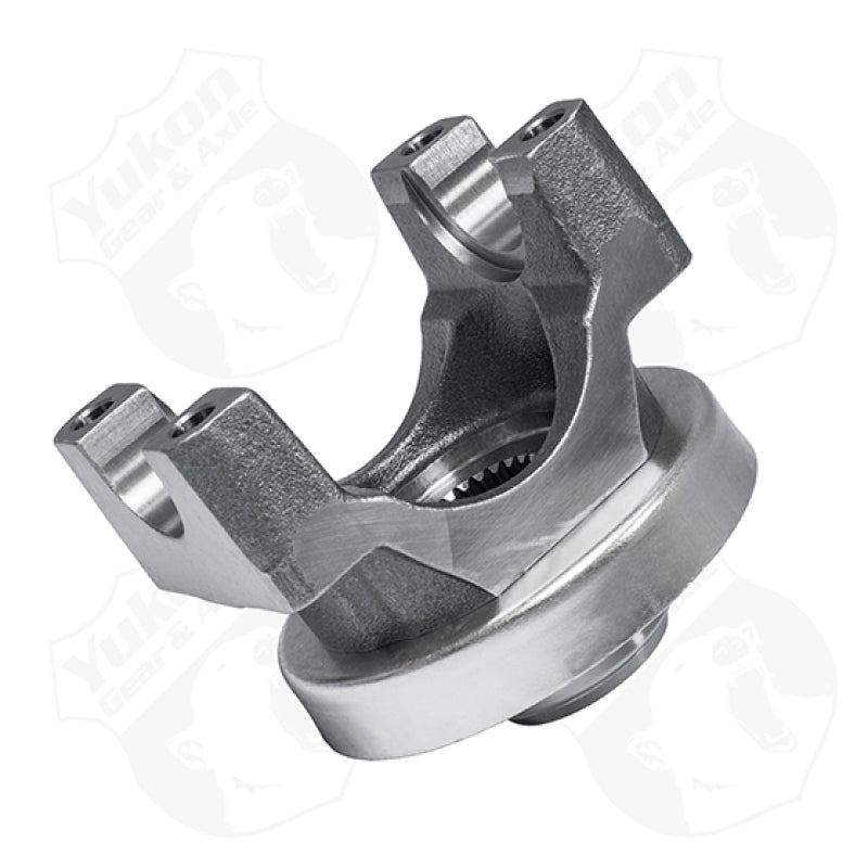 Yukon Gear & Axle Yukon Gear Yoke For GM 7.5in and 7.625in (Mech 3R) in a Triple Lip Design YY GM40015850 YY GM40015850 Photo - Primary