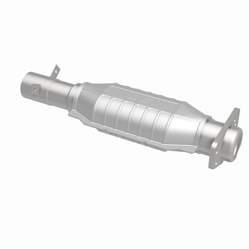 MagnaFlow Standard Grade Federal / EPA Compliant Direct-Fit Catalytic Converter 93486 360 Degree Image Set