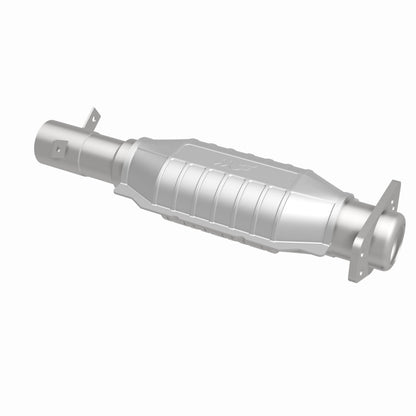 MagnaFlow Standard Grade Federal / EPA Compliant Direct-Fit Catalytic Converter 93486 360 Degree Image Set