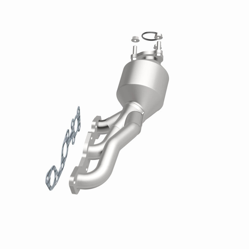 MagnaFlow Nissan HM Grade Federal / EPA Compliant Manifold Catalytic Converter 24381 360 Degree Image Set