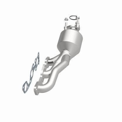 MagnaFlow Nissan HM Grade Federal / EPA Compliant Manifold Catalytic Converter 24381 360 Degree Image Set