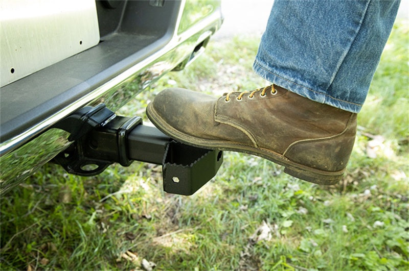 Dee Zee Deezee Universal Hitch Step DZ15302S DZ15302S Photo - Mounted