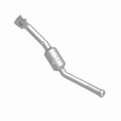 MagnaFlow OEM Grade Federal / EPA Compliant Direct-Fit Catalytic Converter 49737 360 Degree Image Set