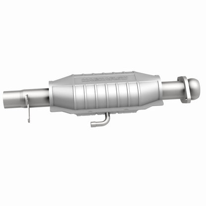 MagnaFlow Standard Grade Federal / EPA Compliant Direct-Fit Catalytic Converter 23439 360 Degree Image Set
