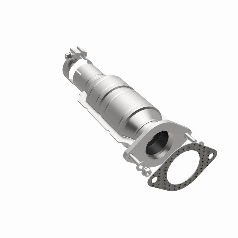 MagnaFlow Chevrolet Malibu California Grade CARB Compliant Direct-Fit Catalytic Converter 557229 360 Degree Image Set