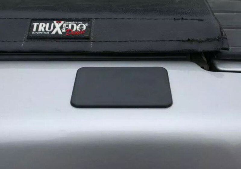Truxedo TL - Stake Pocket Covers 02-08 Dodge Ram - 4 pack 1704210 Photo - Mounted