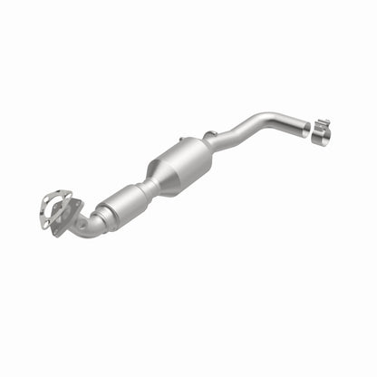 MagnaFlow OEM Grade Federal / EPA Compliant Direct-Fit Catalytic Converter 21-481 360 Degree Image Set