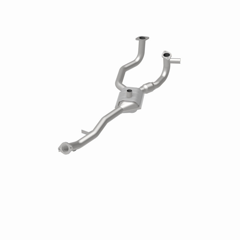 MagnaFlow Subaru Standard Grade Federal / EPA Compliant Direct-Fit Catalytic Converter 23866 360 Degree Image Set