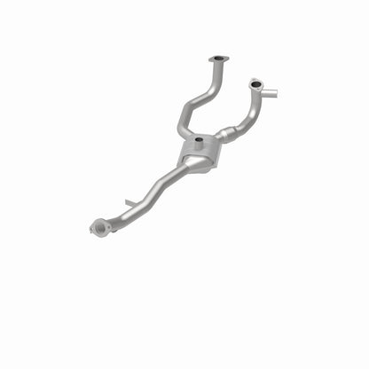 MagnaFlow Subaru Standard Grade Federal / EPA Compliant Direct-Fit Catalytic Converter 23866 360 Degree Image Set
