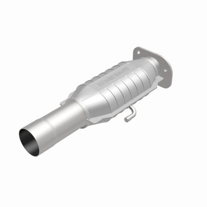 MagnaFlow California Grade CARB Compliant Direct-Fit Catalytic Converter 3322441 360 Degree Image Set