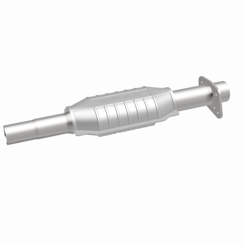 MagnaFlow Standard Grade Federal / EPA Compliant Direct-Fit Catalytic Converter 23475 360 Degree Image Set