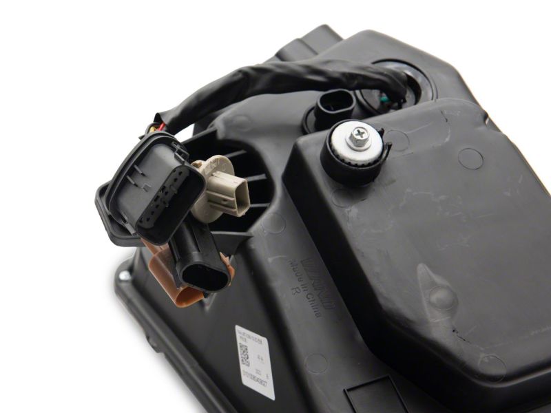 Raxiom 10-12 Ford Mustang w/ Factory Halogen LED Projector Headlights- Blk Housing (Clear Lens) 422461 422461 Photo - Close Up