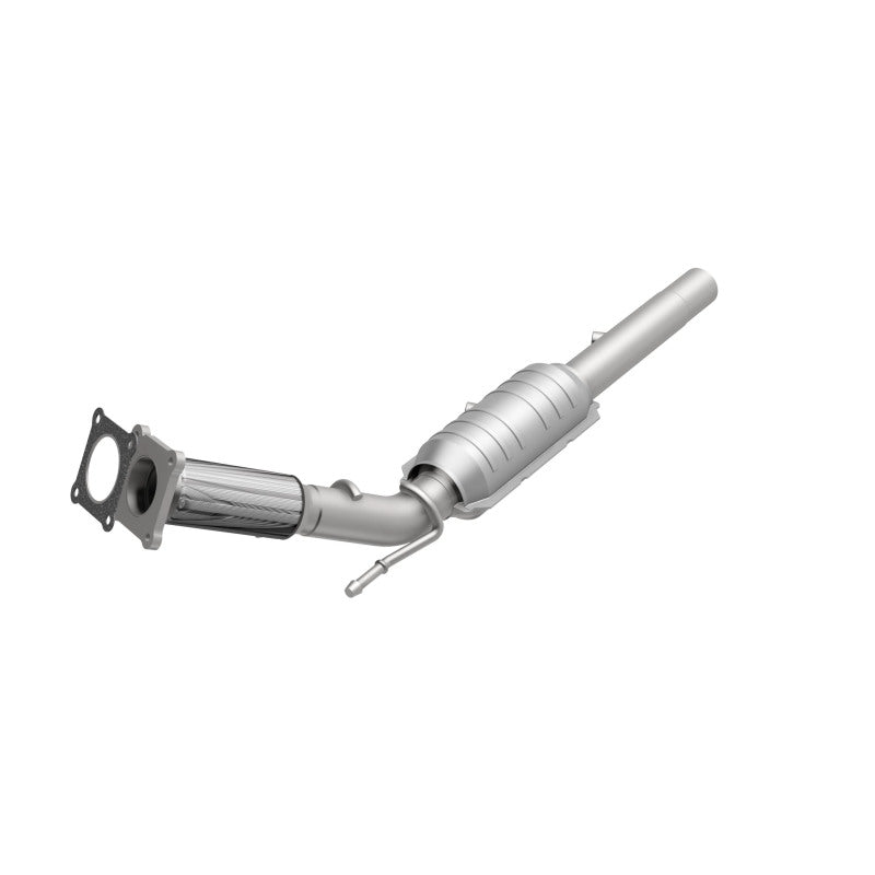 MagnaFlow Volkswagen Beetle HM Grade Federal / EPA Compliant Direct-Fit Catalytic Converter 24333 360 Degree Image Set