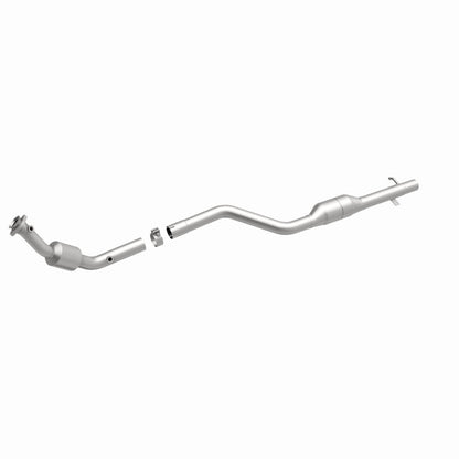 MagnaFlow Mercedes-Benz SL500 OEM Grade Federal / EPA Compliant Direct-Fit Catalytic Converter 51973 360 Degree Image Set
