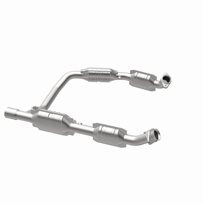 MagnaFlow Ford HM Grade Federal / EPA Compliant Direct-Fit Catalytic Converter 93167 360 Degree Image Set