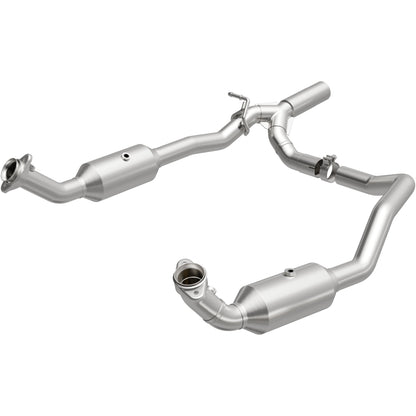 Magnaflow 17-18 Ford E-350 6.8L Direct Fit Converter 280014 280014 Photo - Primary