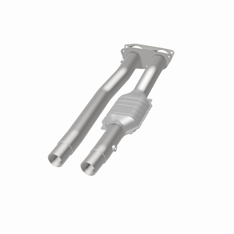 MagnaFlow HM Grade Federal / EPA Compliant Direct-Fit Catalytic Converter 95471 360 Degree Image Set
