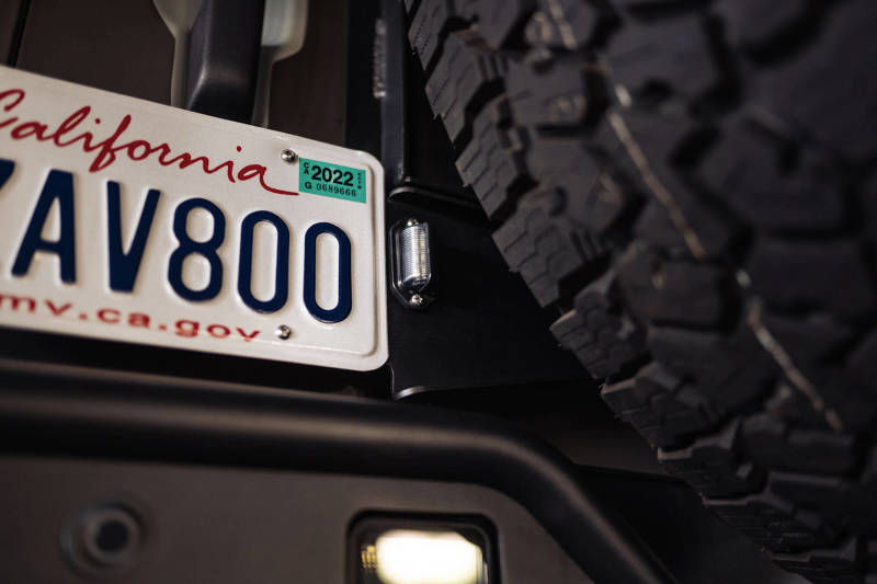 DV8 Offroad 21-23 Ford Bronco Rear License Plate Relocation Bracket LPBR-03 LPBR-03 Photo - Unmounted