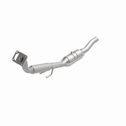 MagnaFlow Volkswagen Jetta OEM Grade Federal / EPA Compliant Direct-Fit Catalytic Converter 51464 360 Degree Image Set