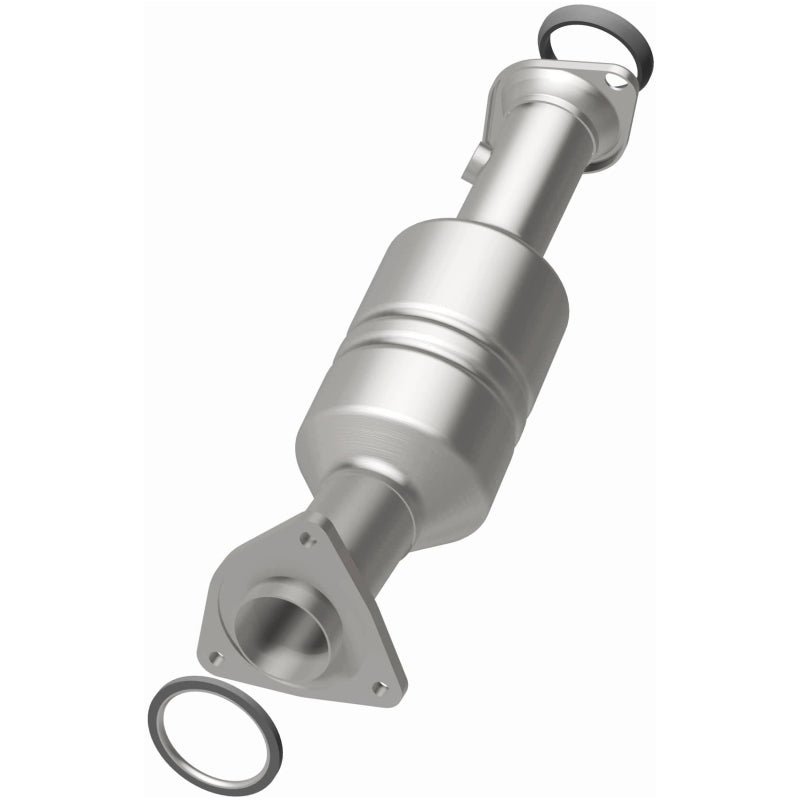 MagnaFlow Mazda CX-7 California Grade CARB Compliant Direct-Fit Catalytic Converter 5582223 Photo - out of package