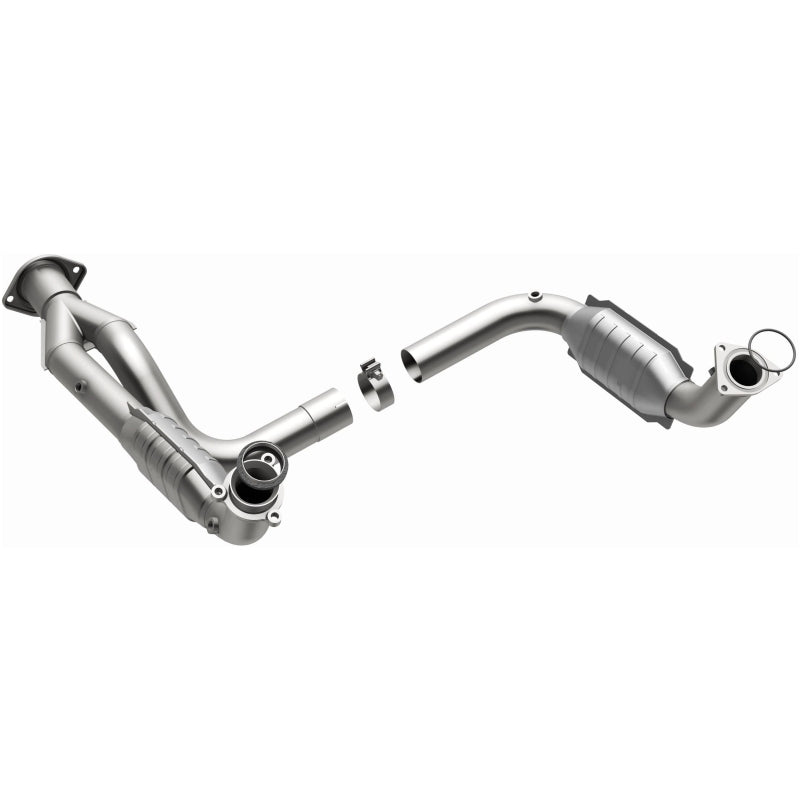MagnaFlow Hummer H2 OEM Grade Federal / EPA Compliant Direct-Fit Catalytic Converter 49679 Photo - out of package