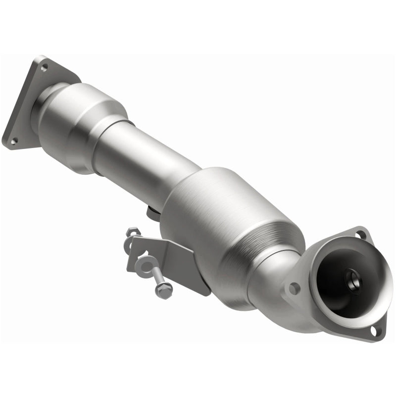 MagnaFlow Volkswagen Touareg OEM Grade Federal / EPA Compliant Direct-Fit Catalytic Converter 51152 Photo - out of package