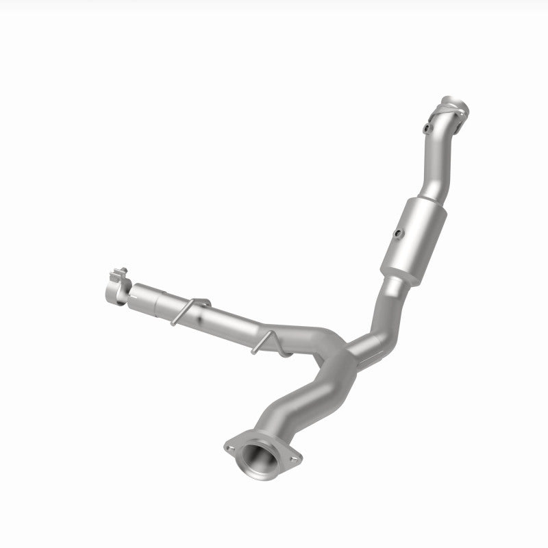 MagnaFlow OEM Grade Federal / EPA Compliant Direct-Fit Catalytic Converter 21-528 360 Degree Image Set