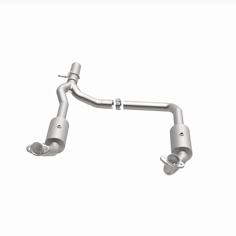 Magnaflow 09-13 Ford E-350 Super Duty V10 6.8 OEM Underbody Direct Fit Catalytic Converter 21-599 21-599 360 Degree Image Set