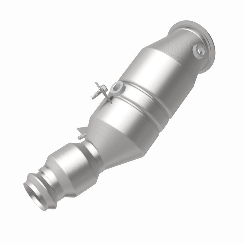 MagnaFlow BMW OEM Grade Federal / EPA Compliant Direct-Fit Catalytic Converter 52257 360 Degree Image Set