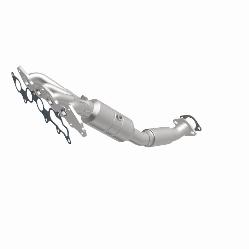 MagnaFlow Ford Focus OEM Grade Federal / EPA Compliant Manifold Catalytic Converter 49139 360 Degree Image Set