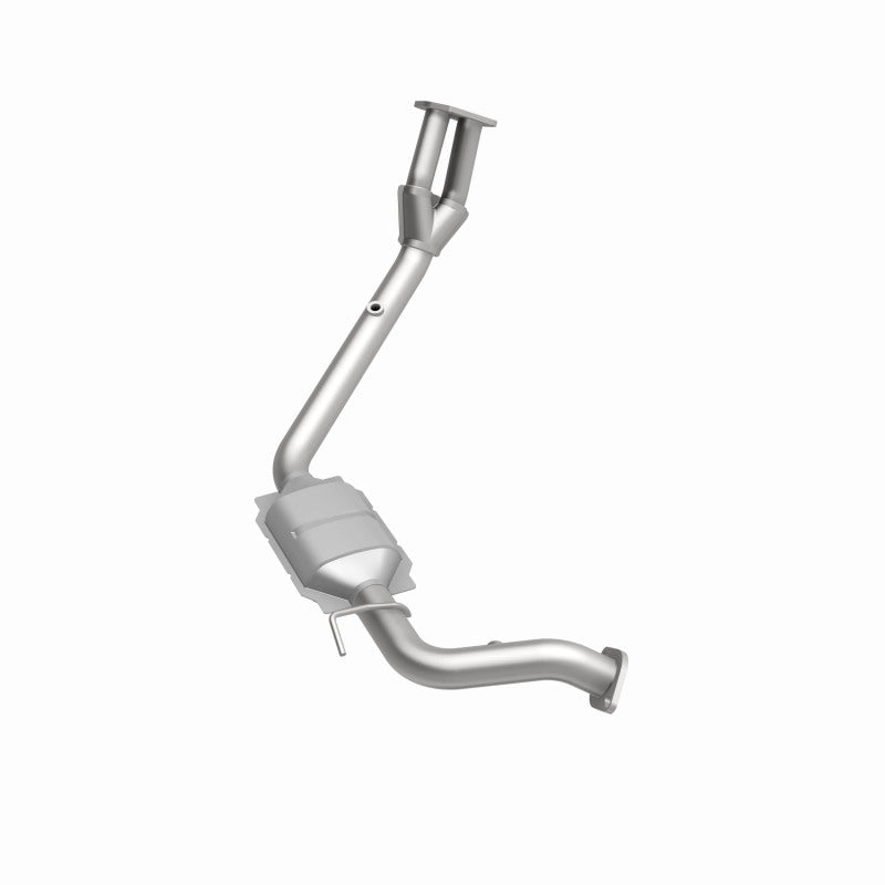 MagnaFlow Isuzu HM Grade Federal / EPA Compliant Direct-Fit Catalytic Converter 23636 360 Degree Image Set
