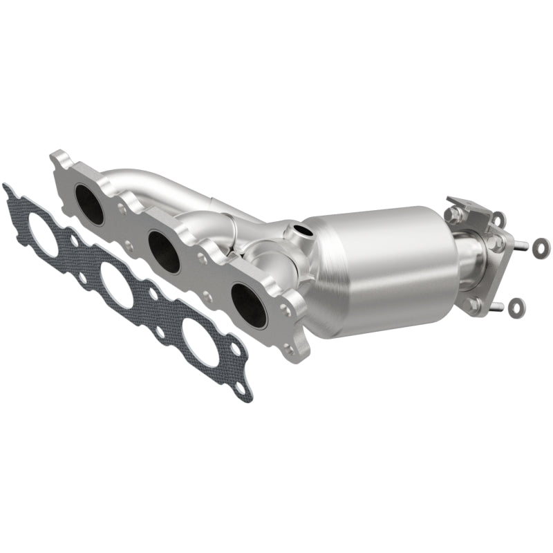 MagnaFlow Volvo XC90 OEM Grade Federal / EPA Compliant Manifold Catalytic Converter 22-174 Photo - Primary