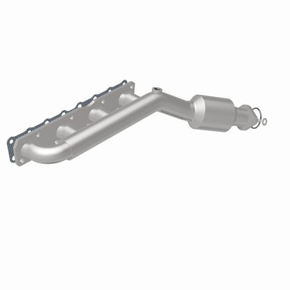 Magnaflow 2004 Nissan Titan 5.6L Direct Fit Converter 4583380 4583380 360 Degree Image Set